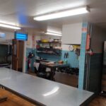 Huset er indrettet med et industrikøkken