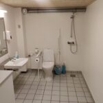 Handicaptoilet m. Puslebord